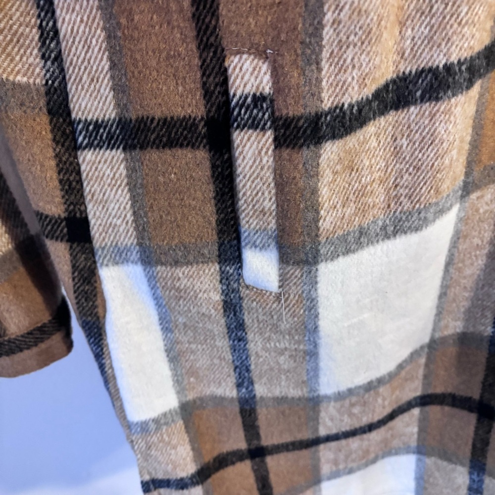 Plaid Button-Up Flannel Jacket - image 8